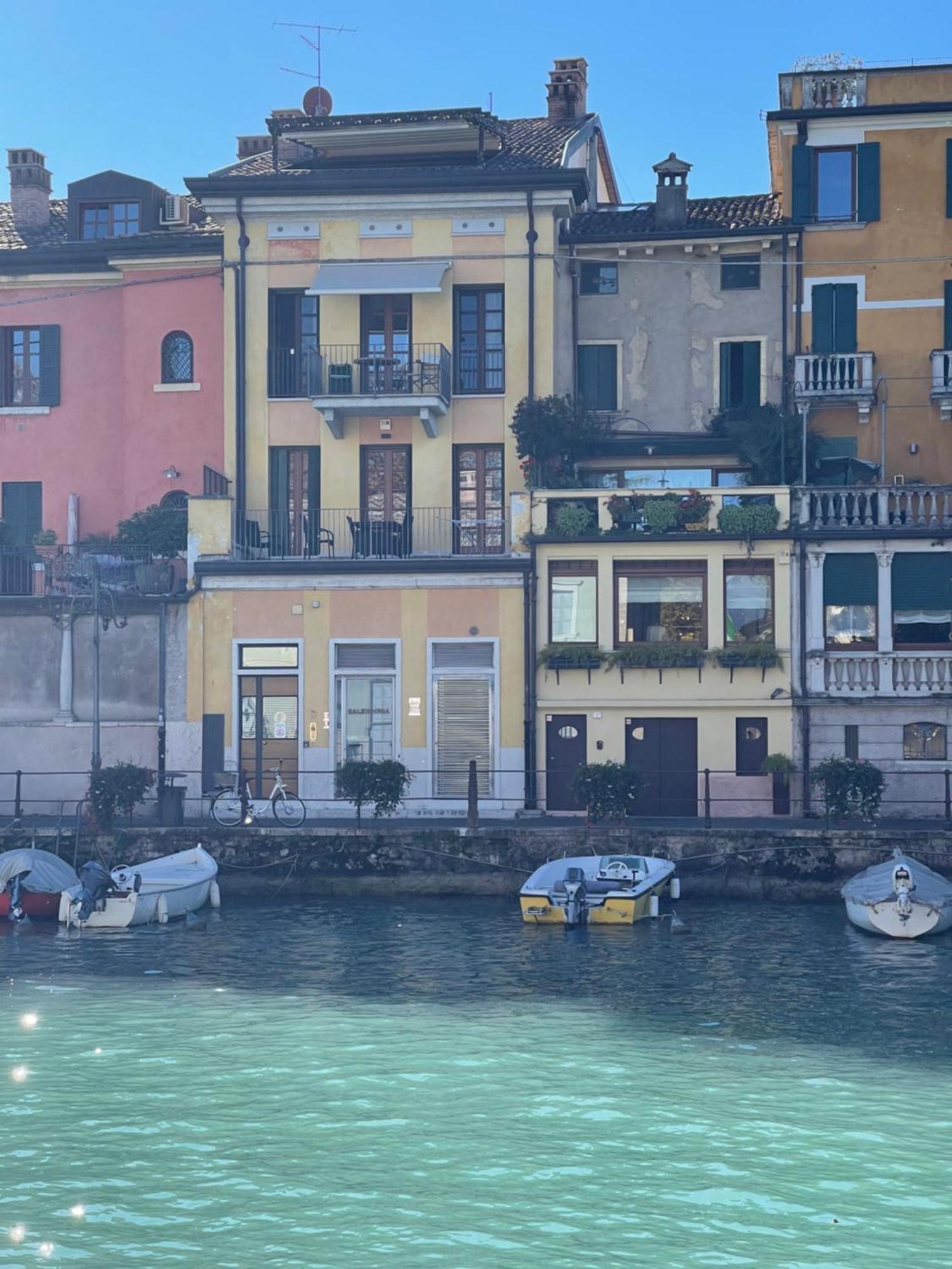 Time To Relax - La Terrazza Sul Lago Peschiera del Garda Exteriér fotografie